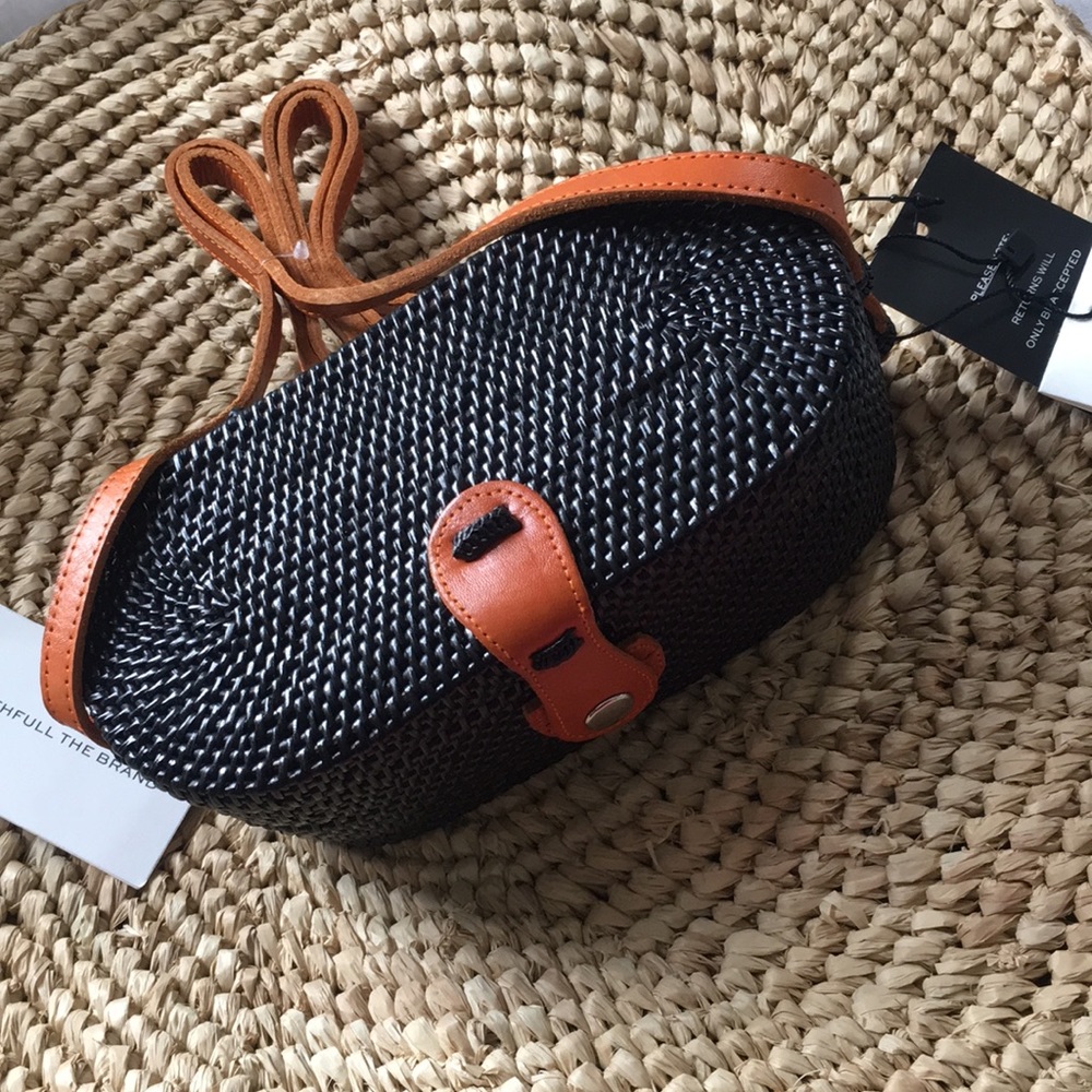 FAITHFULL THE BRAND NWT CAMILA CROSS BAG